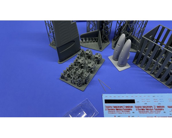 Як-6 серийный 1/72-4