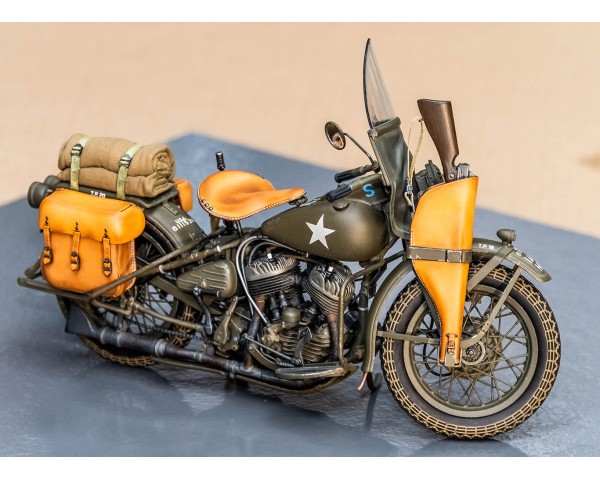 Корректировочный набор для мотоцикла Harley Davidson WLA 750 1/9 Italeri-1